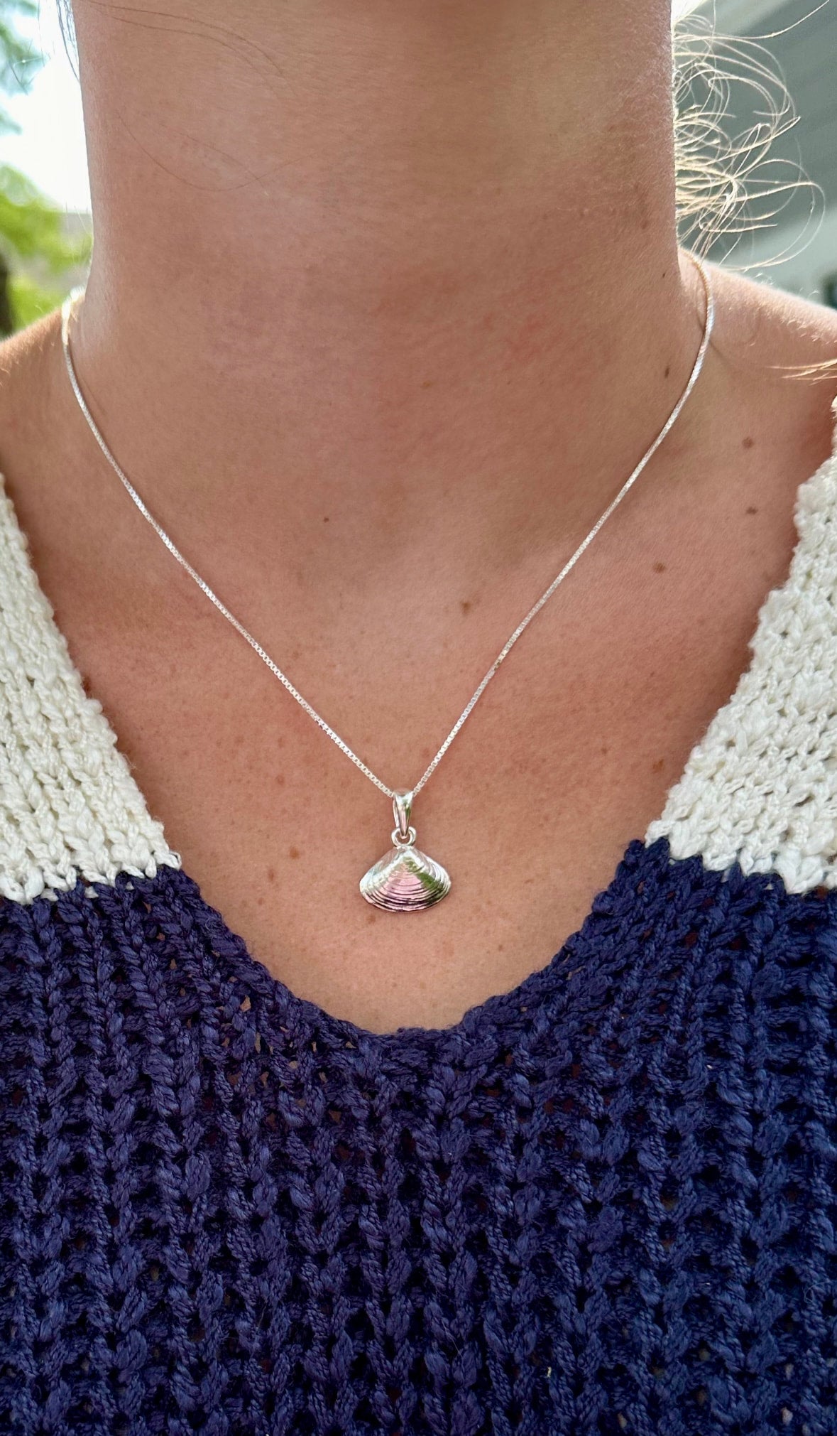 Small Clam Shell Pendant on Chain | The Gilded Oyster