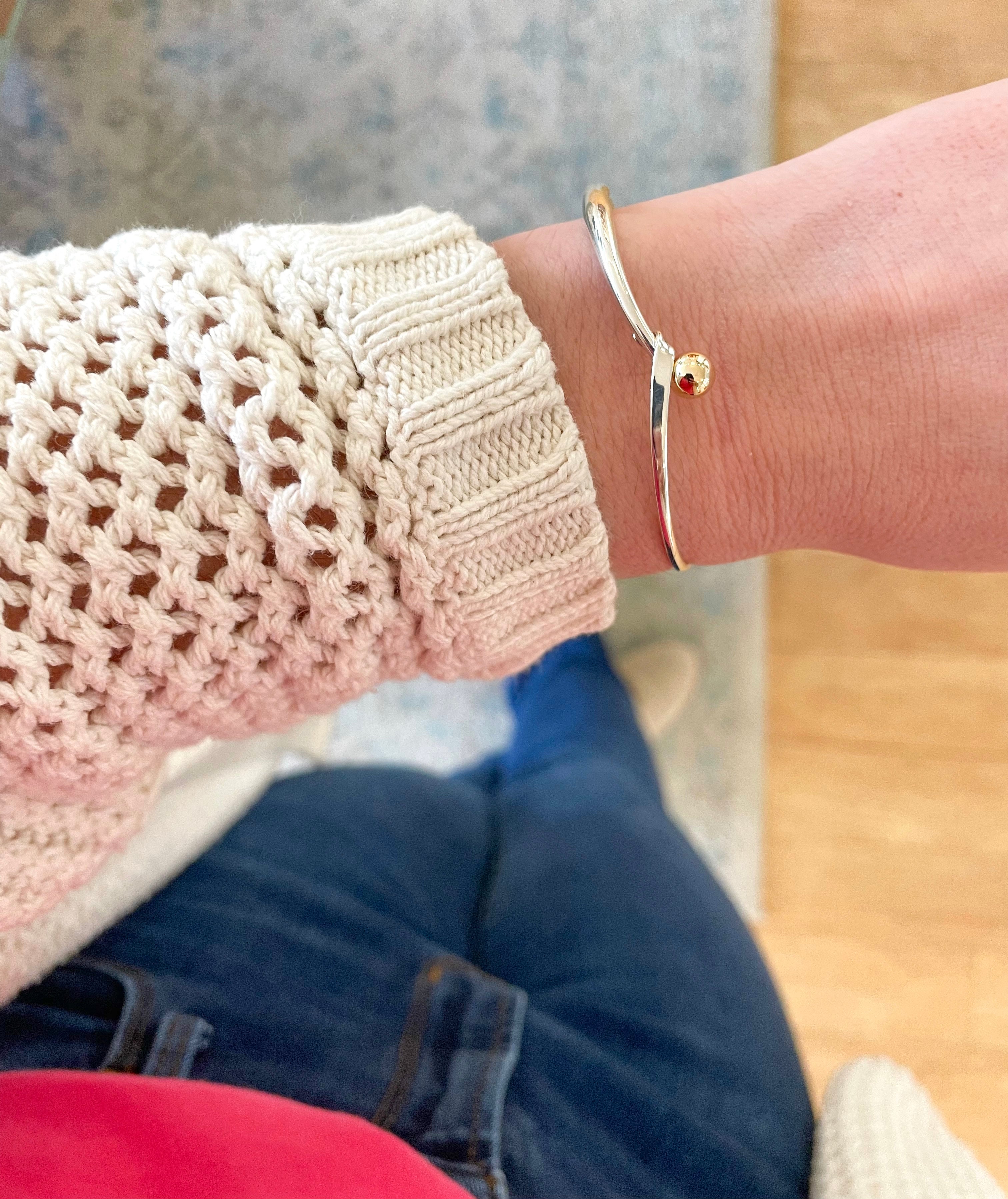Lily of the valley crochet bracelet BLUEBELL - Shop PS.By Hand. Bracelets -  Pinkoi