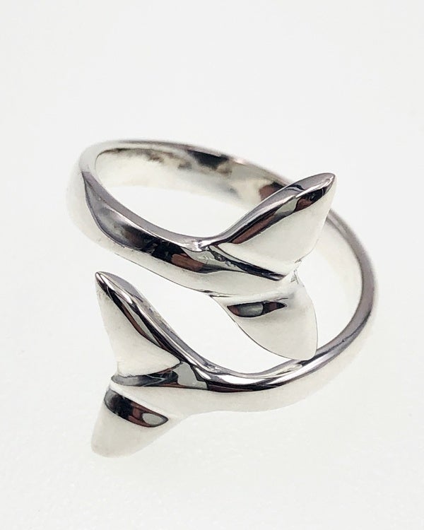Double Bypass Sterling Silver Whale Tail Ring The Gilded Oyster