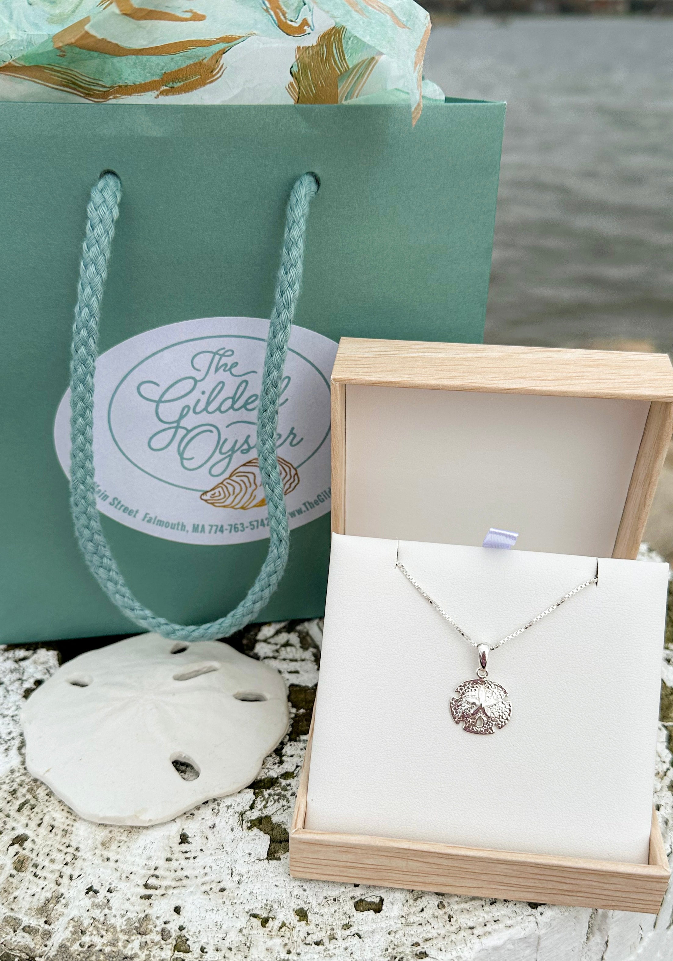 Sand dollar oyster necklace sales